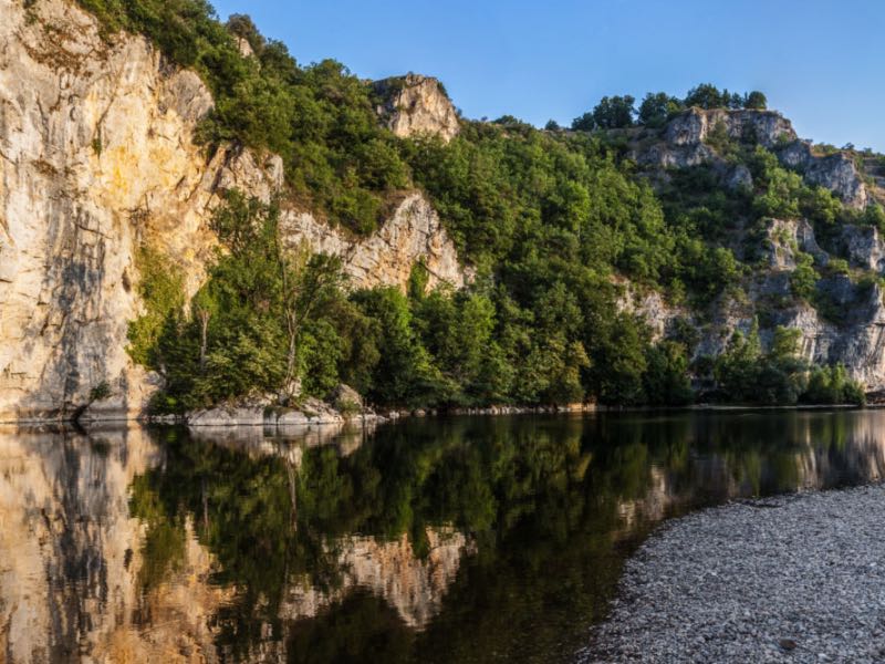 Parcours des falaises et des châteaux en canoë kayak